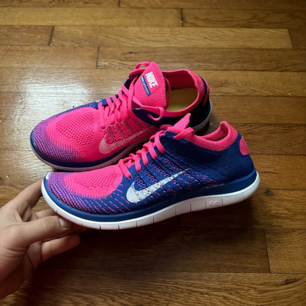 Womens Pink Nike Running Shoes